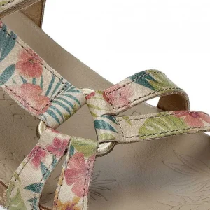 Sally Tropical^Panama Jack New